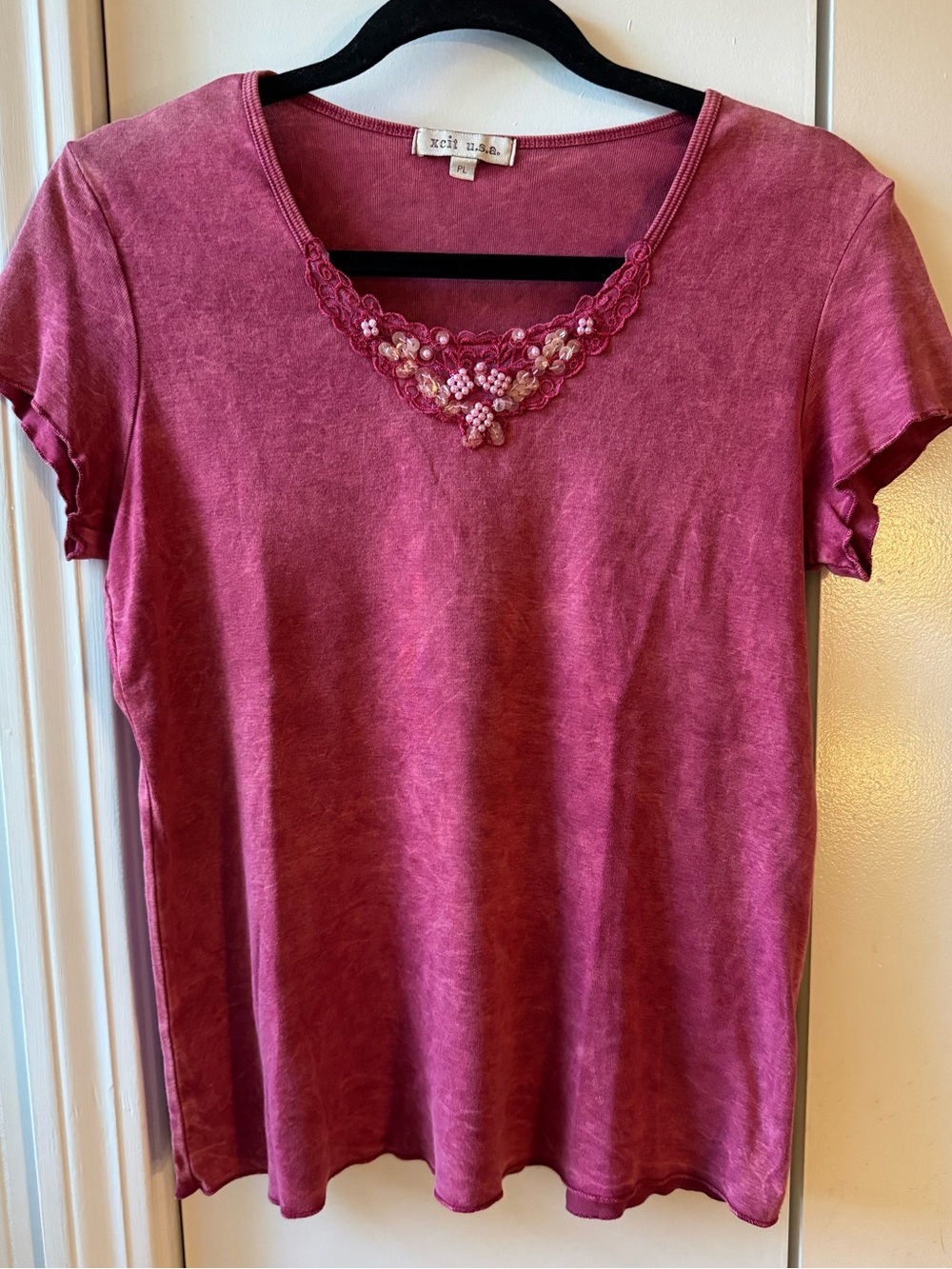 ⁠VTG Y2K xcit USA Mineral Wash Pearl Sequin Lace Top Lettuce Hem Petite L⁠